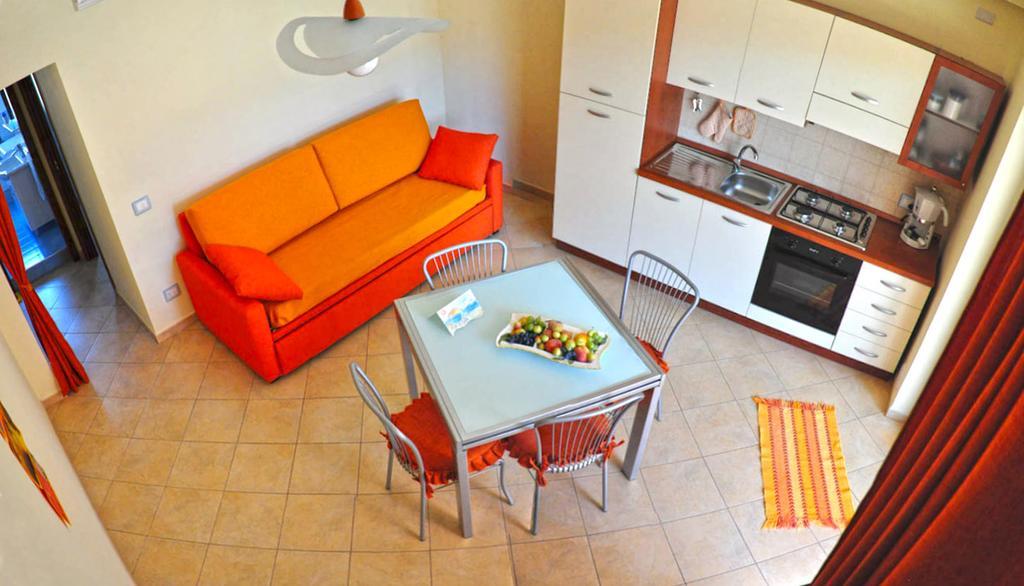 Appartamenti Vacanze Mareemare Capo d'Orlando Exterior photo