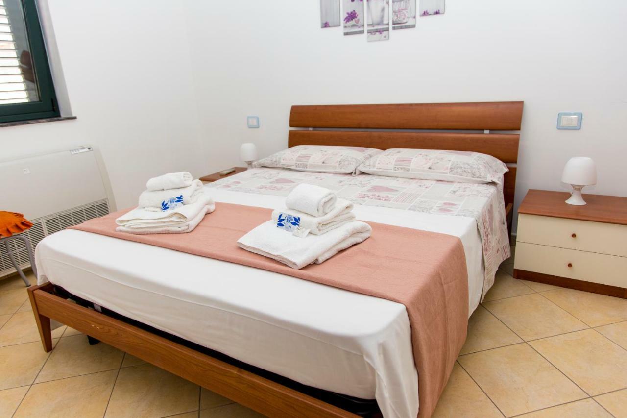Appartamenti Vacanze Mareemare Capo d'Orlando Exterior photo